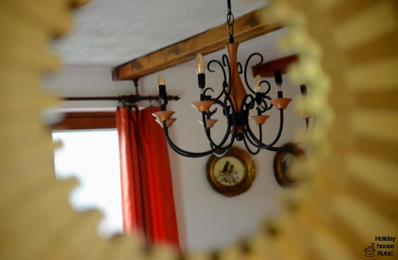 Kuca Za Odmor Rubic Villa Vinkovci Exteriör bild