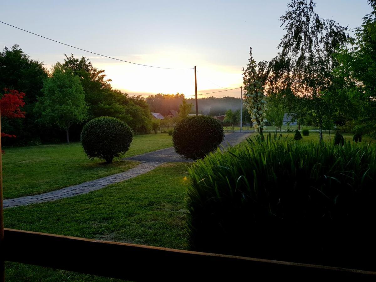 Kuca Za Odmor Rubic Villa Vinkovci Exteriör bild